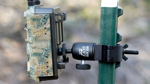 Slow Glow MAVERICK T-Post Trail Camera Mount